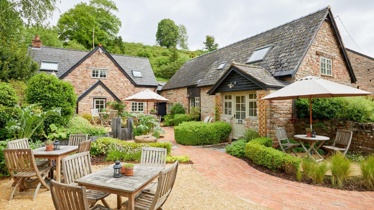 Tudor Farmhouse Hotel Clearwell Extérieur photo